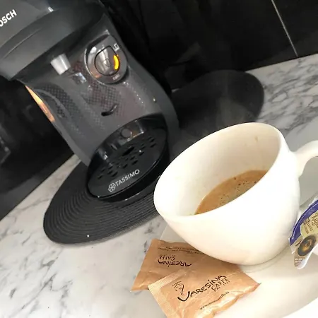 Park With Private Parking Piest'any